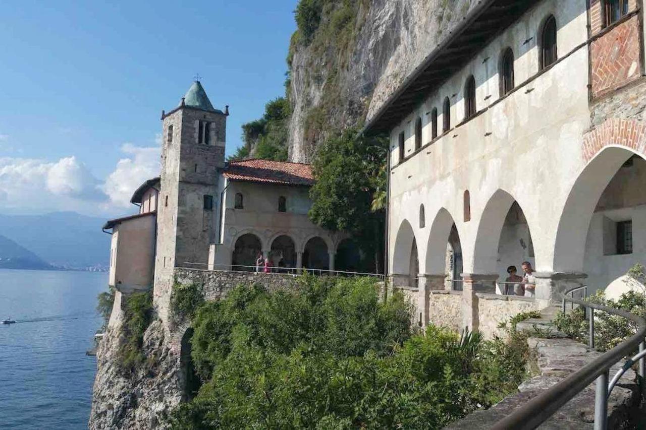Villa Olga Lago Maggiore Castelveccana Exterior foto