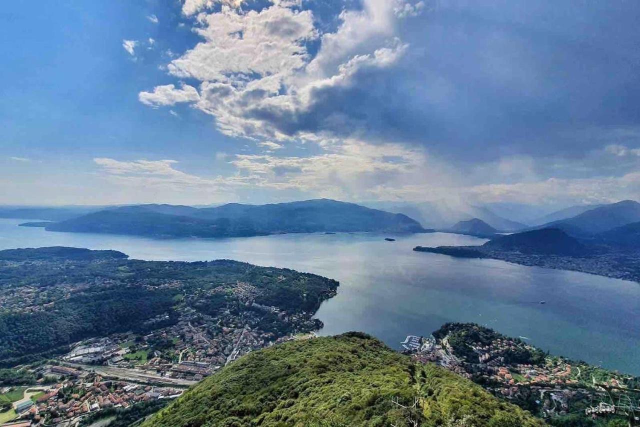Villa Olga Lago Maggiore Castelveccana Exterior foto