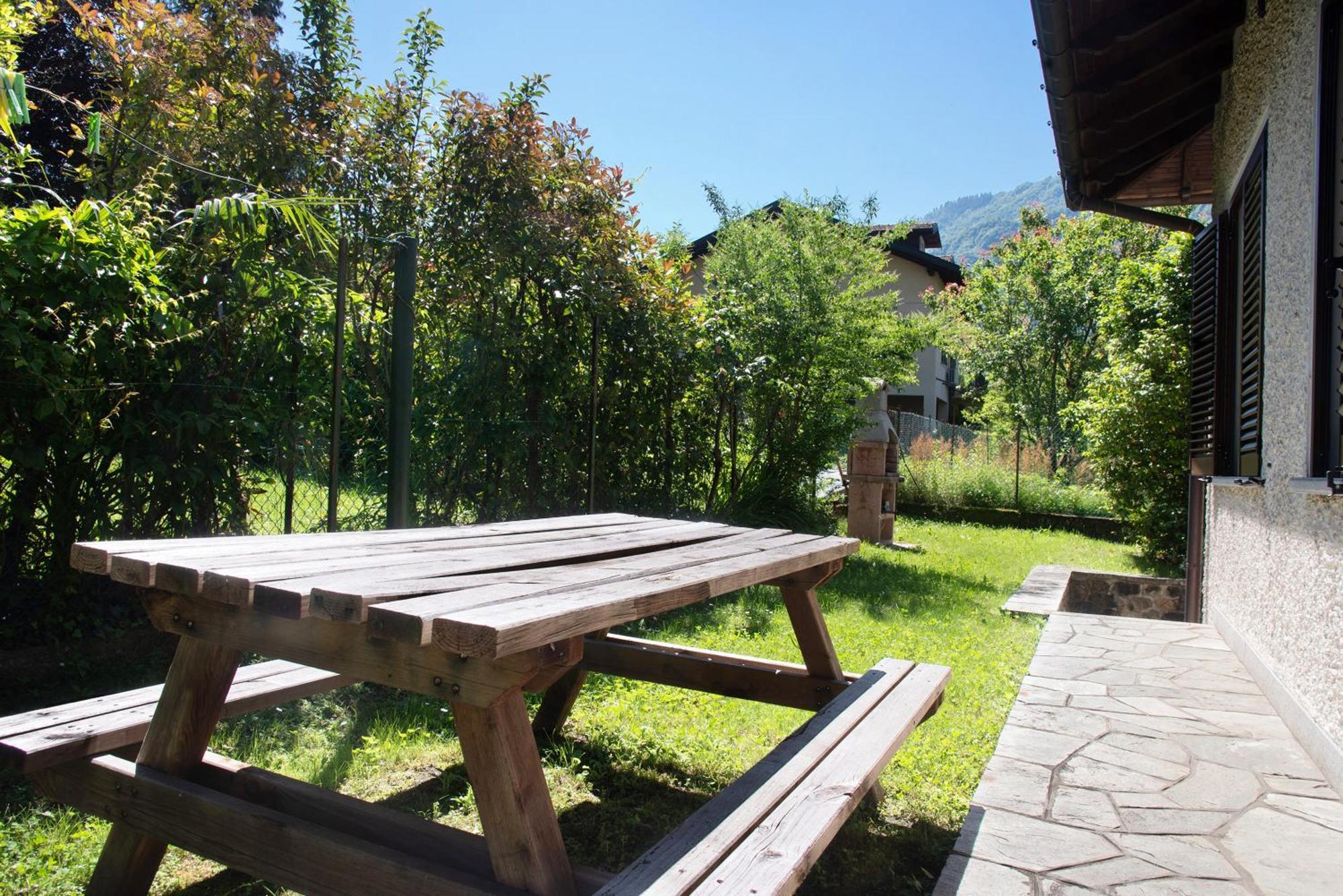 Villa Olga Lago Maggiore Castelveccana Exterior foto